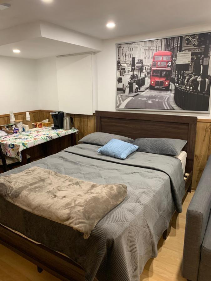 Big Oasis Studio Near Airport Yyz Hotel Торонто Екстериор снимка